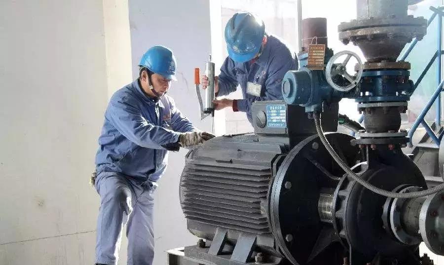 振動傳感器在電機上的應用